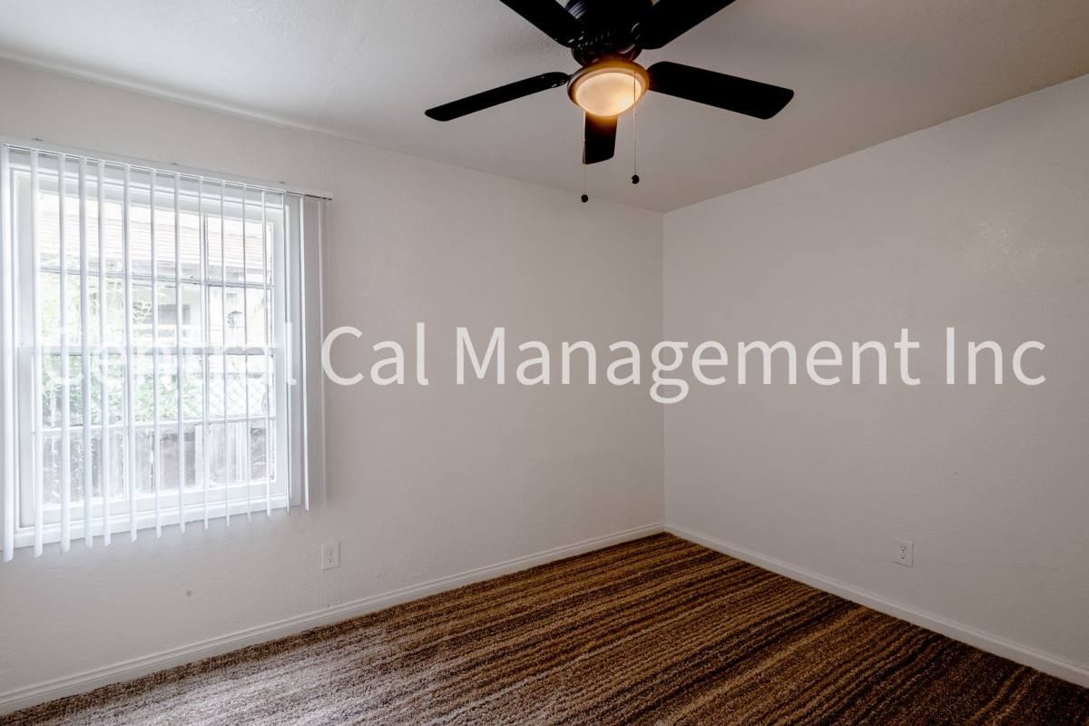 House for rent at 128 U St, Bakersfield, CA 93304