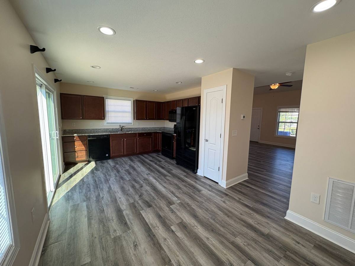 Townhouse for rent at 100 Twig St, Christiansburg, VA 24073