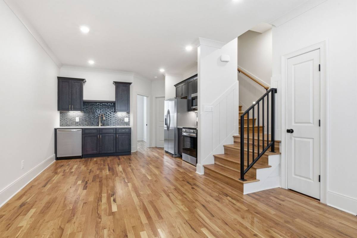 Townhouse for rent at 6305 Robertson Ave #6, Nashville, TN 37209