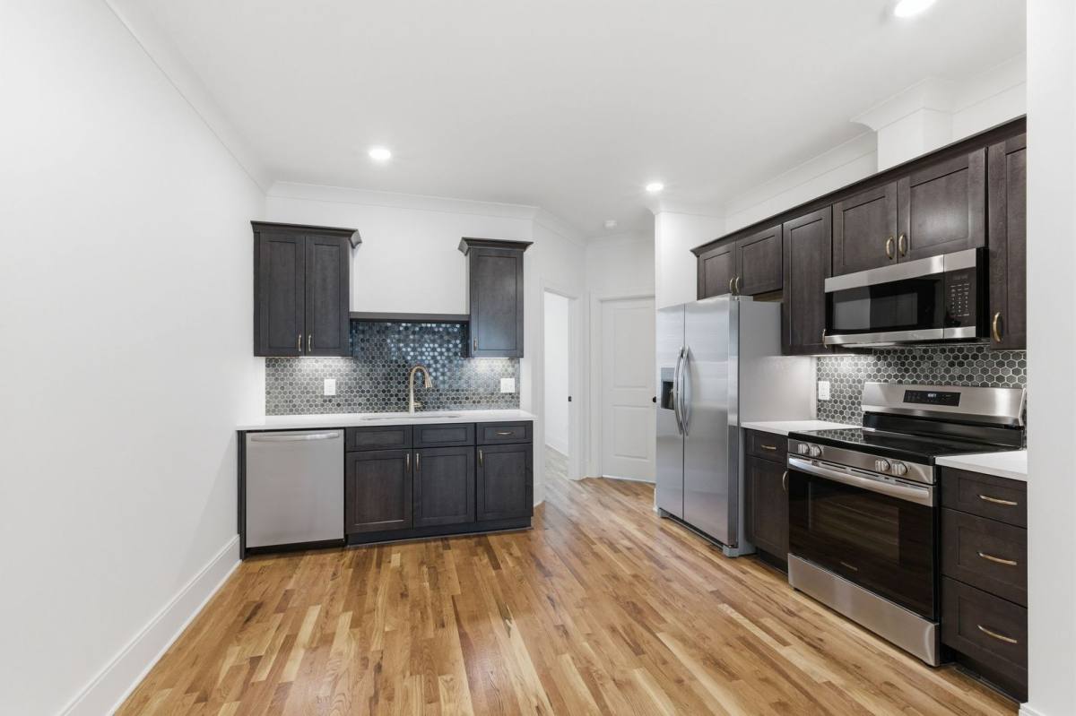 Townhouse for rent at 6305 Robertson Ave #6, Nashville, TN 37209