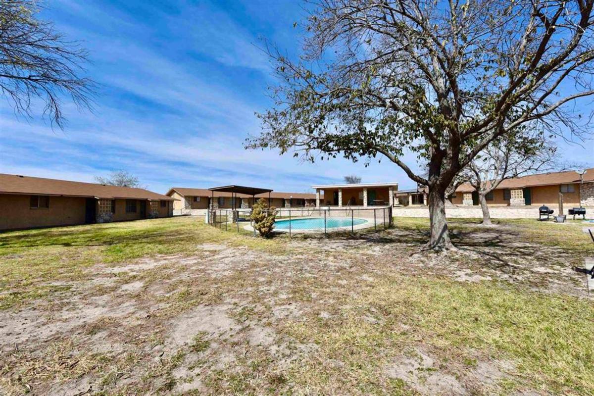 Apartment for rent at 710 Cantu, Del Rio, TX 78840
