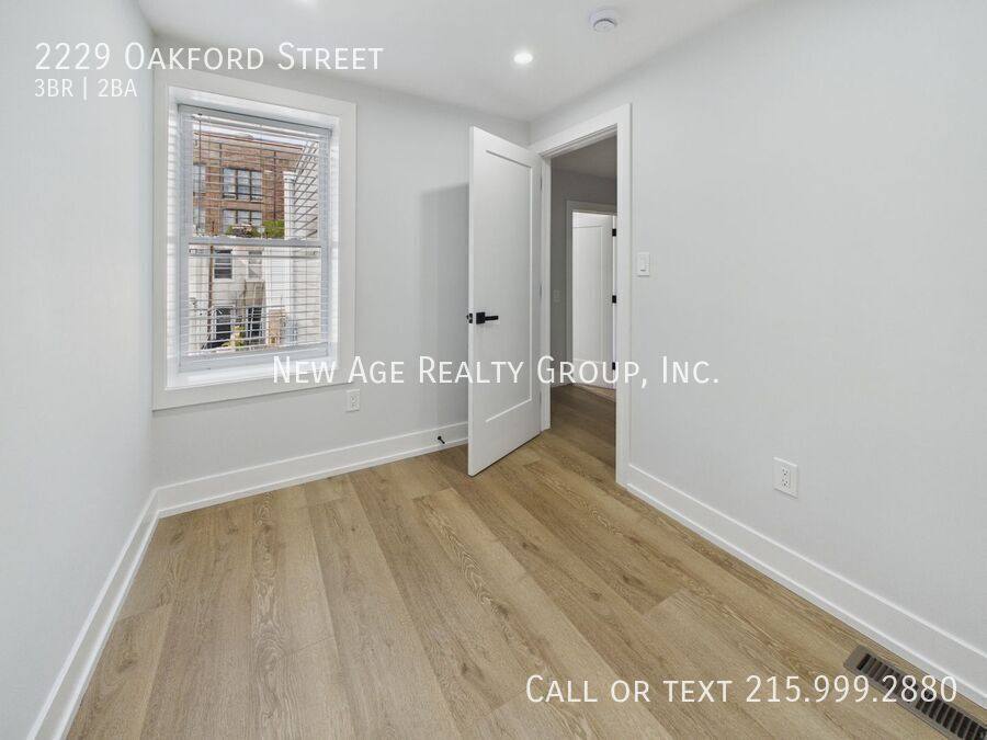 House for rent at 2229 Oakford St, Philadelphia, PA 19146