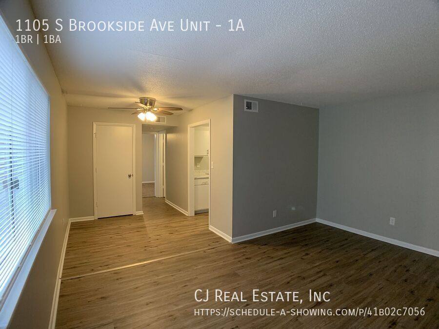 Apartment for rent at 1105 S Brookside Ave #1A, Independence, MO 64053