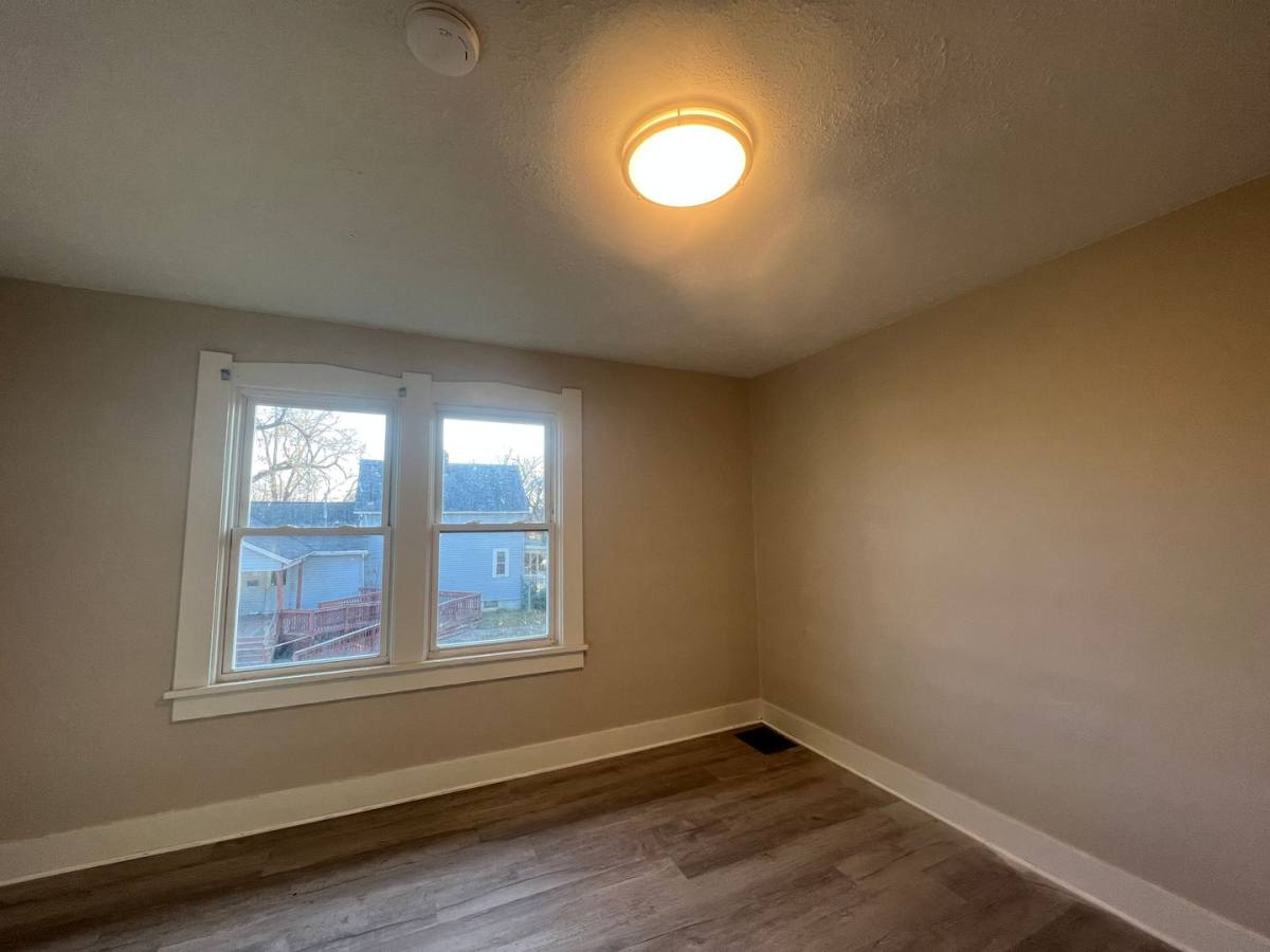 Apartment for rent at 898-900 E 13th Ave, Columbus, OH 43211