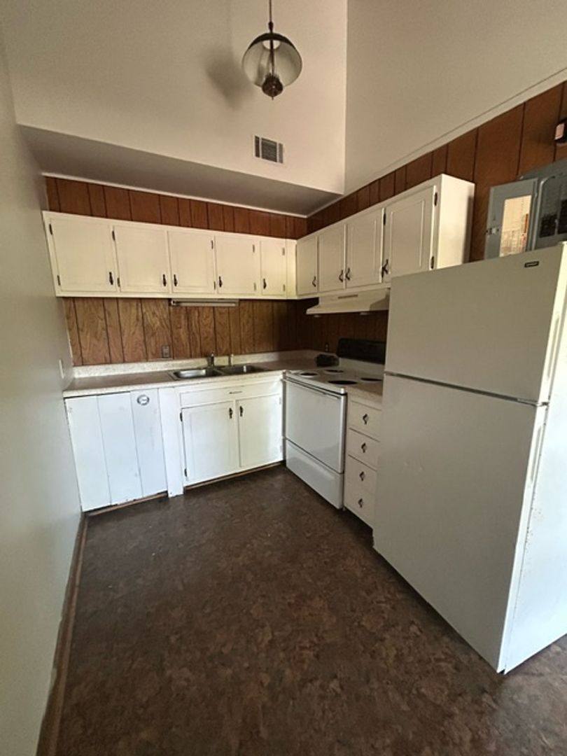 Apartment for rent at 207 Audubon Dr, Danville, VA 24540