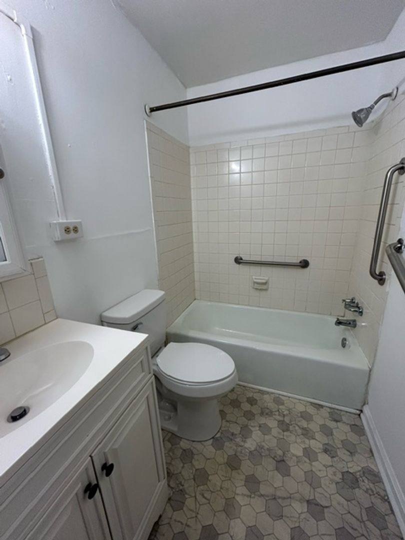 Apartment for rent at 207 Audubon Dr, Danville, VA 24540