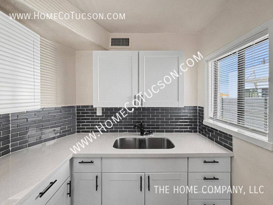 House for rent at 2714 N Hopi Place, Tucson, AZ 85705