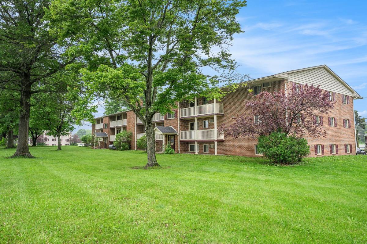 Apartment for rent at 700 Swinehart Rd, Boyertown, PA 19512