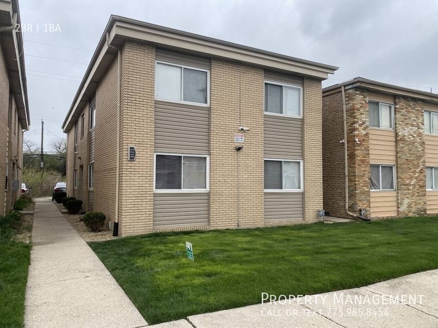 Apartment for rent at 7218 Park Ave #3, Summit Argo, IL 60501