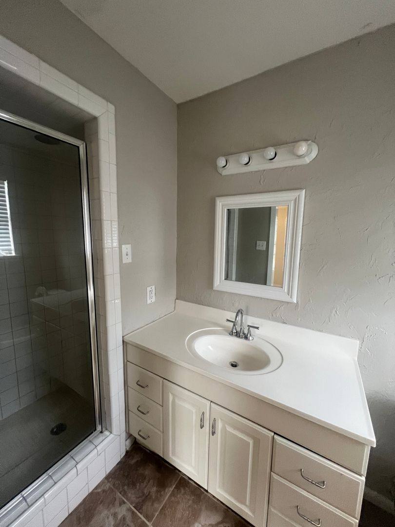 House for rent at 213 Cindy Ann, Lorena, TX 76655