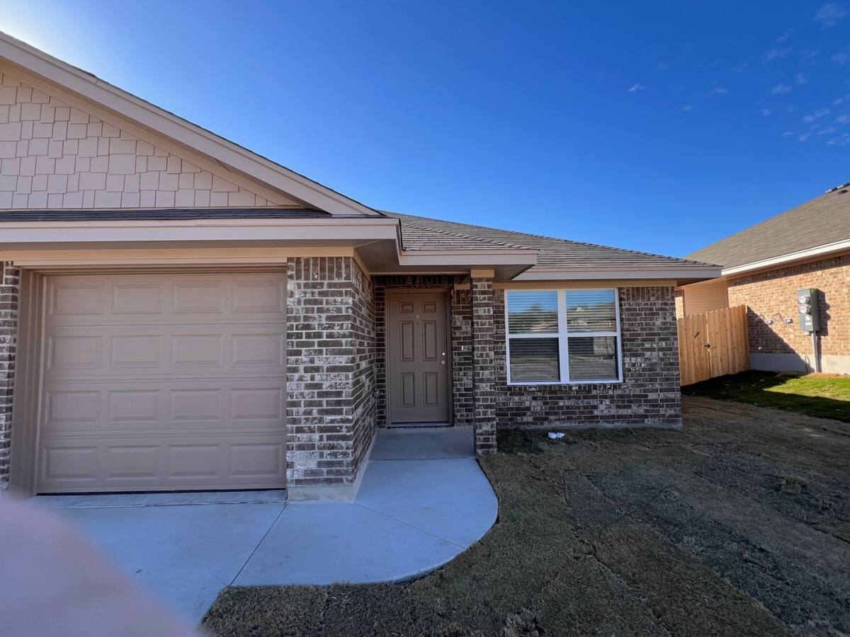 Apartment for rent at 1614 Risen Star, Copperas Cove, TX 76522