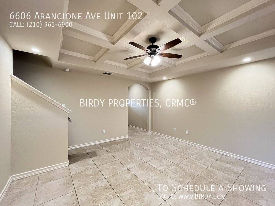 Apartment for rent at 6606 Arancione Ave #102, San Antonio, TX 78233