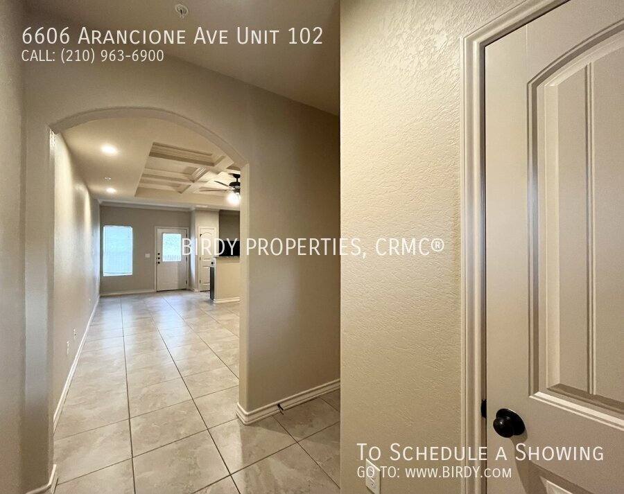 Apartment for rent at 6606 Arancione Ave #102, San Antonio, TX 78233