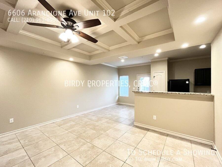 Apartment for rent at 6606 Arancione Ave #102, San Antonio, TX 78233