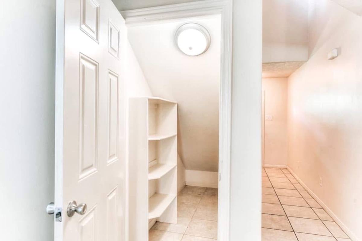 House for rent at 213 Foster St, Tomball, TX 77375