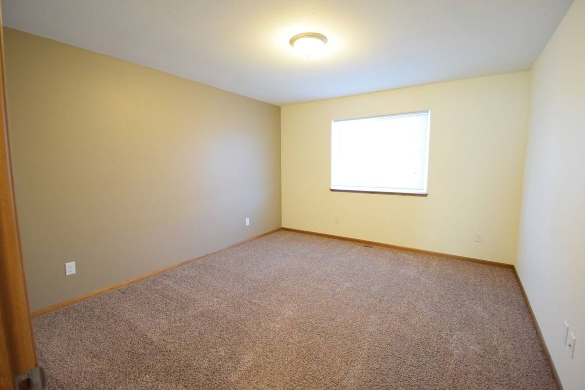 Townhouse for rent at 113 Gander Path, Mankato, MN 56001