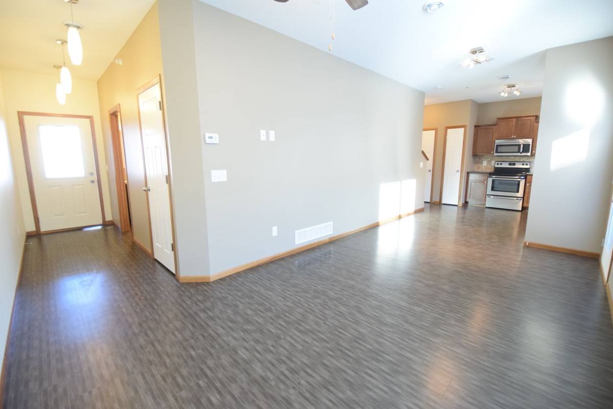 Townhouse for rent at 113 Gander Path, Mankato, MN 56001