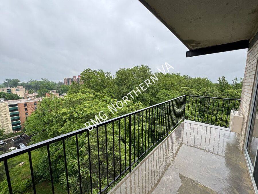 Condo for rent at 3245 Rio Dr #1012, Falls Church, VA 22041