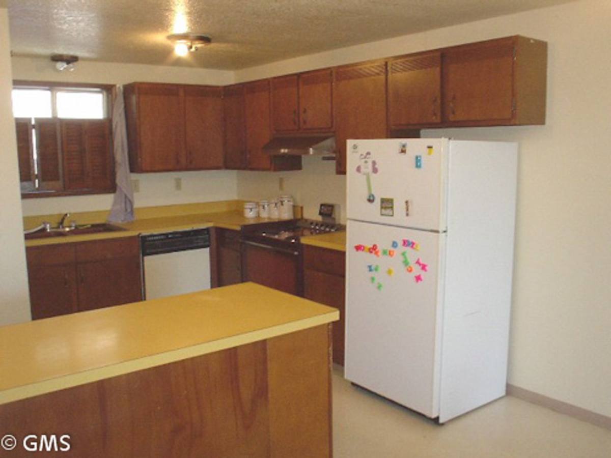 Apartment for rent at 2092-2098 Monroe St, North Bend, OR 97459