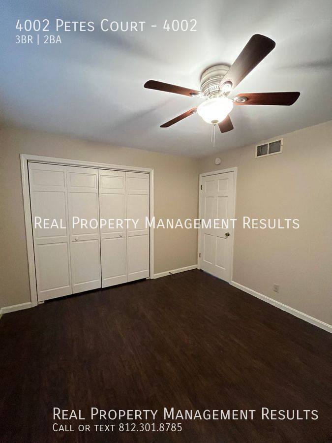 Apartment for rent at 4002 Petes Court, Evansville, IN 47720