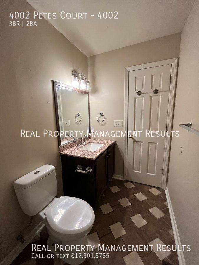 Apartment for rent at 4002 Petes Court, Evansville, IN 47720