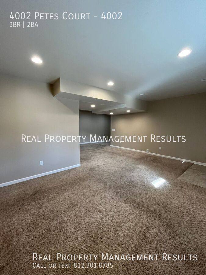 Apartment for rent at 4002 Petes Court, Evansville, IN 47720