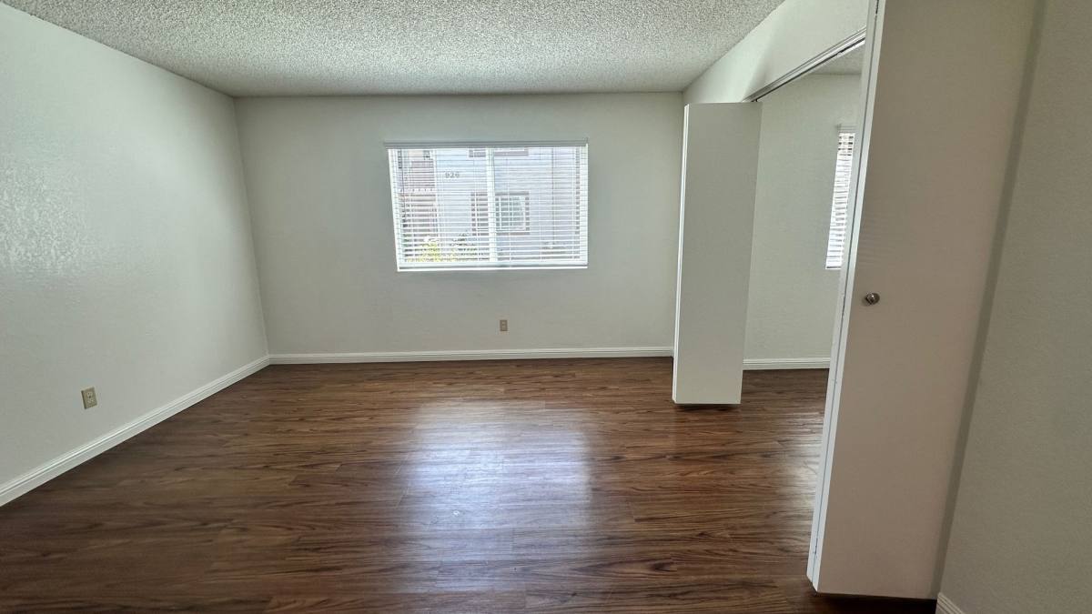Apartment for rent at 960 W Chestnut Ave, Lompoc, CA 93436