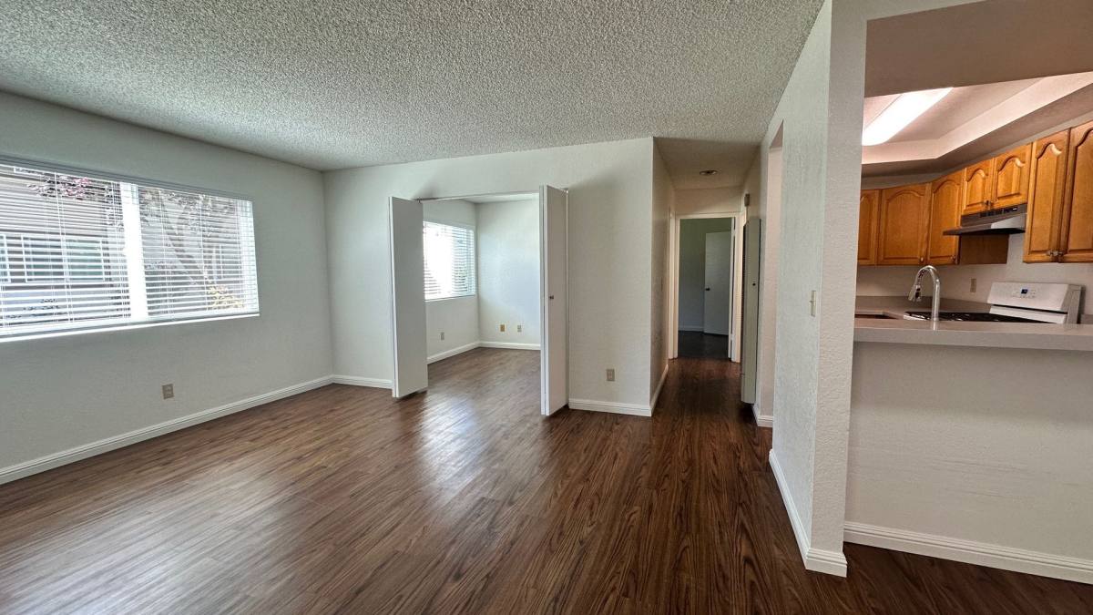 Apartment for rent at 960 W Chestnut Ave, Lompoc, CA 93436