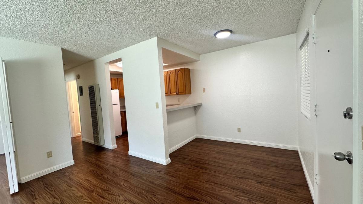 Apartment for rent at 960 W Chestnut Ave, Lompoc, CA 93436