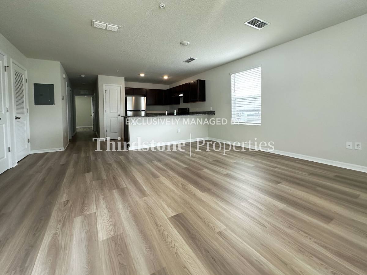 Apartment for rent at 6522 Sweetbay Lane #102, Jacksonville, FL 32244