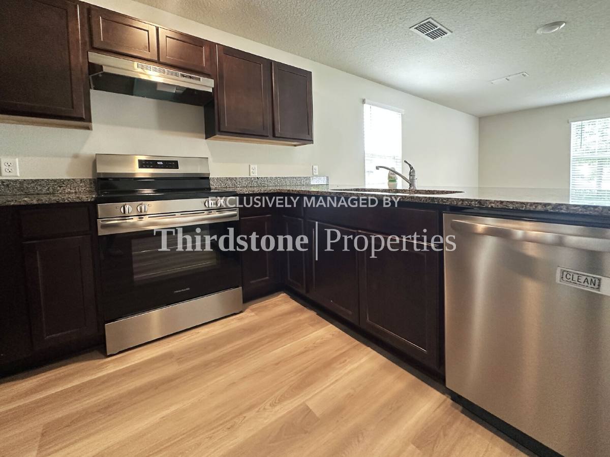 Apartment for rent at 6522 Sweetbay Lane #102, Jacksonville, FL 32244