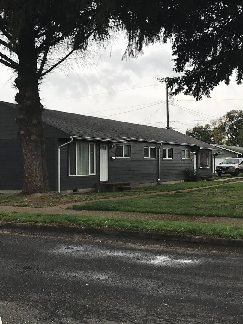 Apartment for rent at 214 - 285 Cypress 254 256 Colorado, Longview, WA 98632