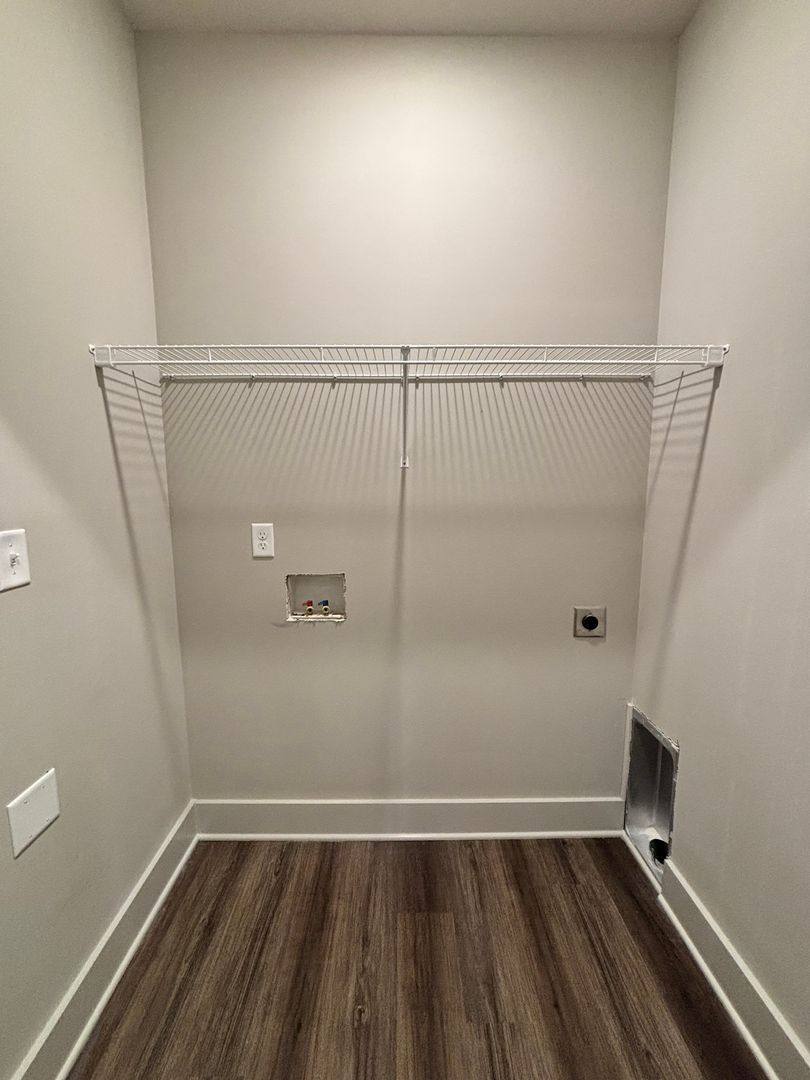 Apartment for rent at 5366 Bakers Spring St, Bowling Green, KY 42101
