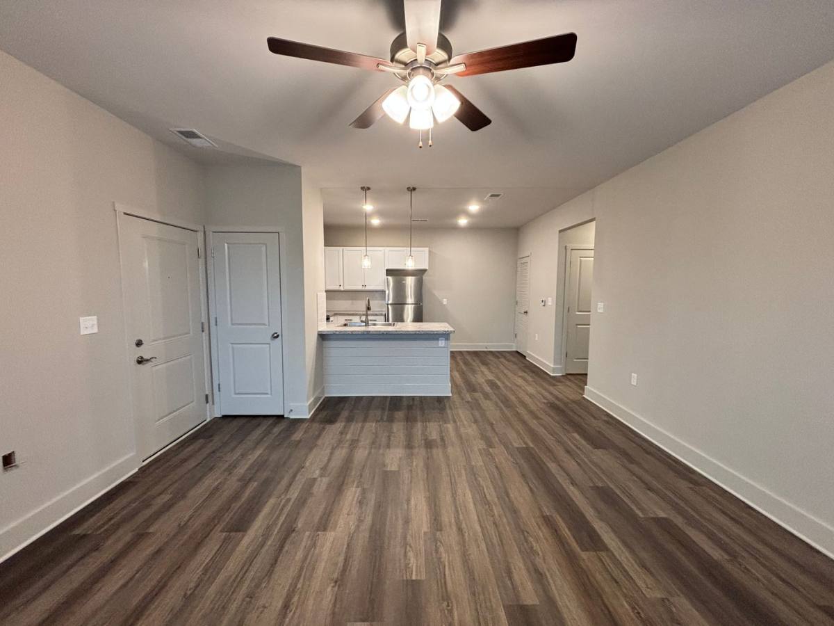 Apartment for rent at 5366 Bakers Spring St, Bowling Green, KY 42101