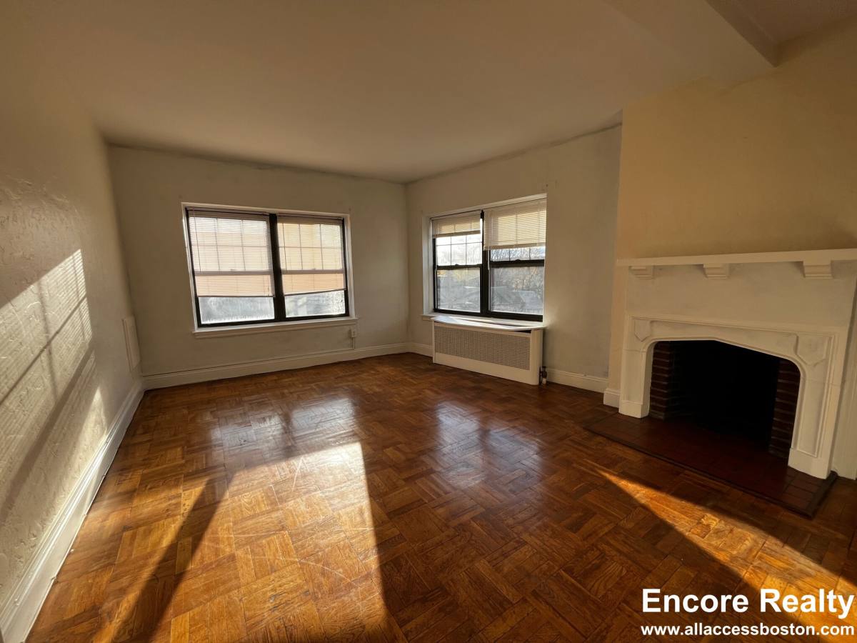 Apartment for rent at 2 Elmwood Ave #45, Winchester, MA 01890
