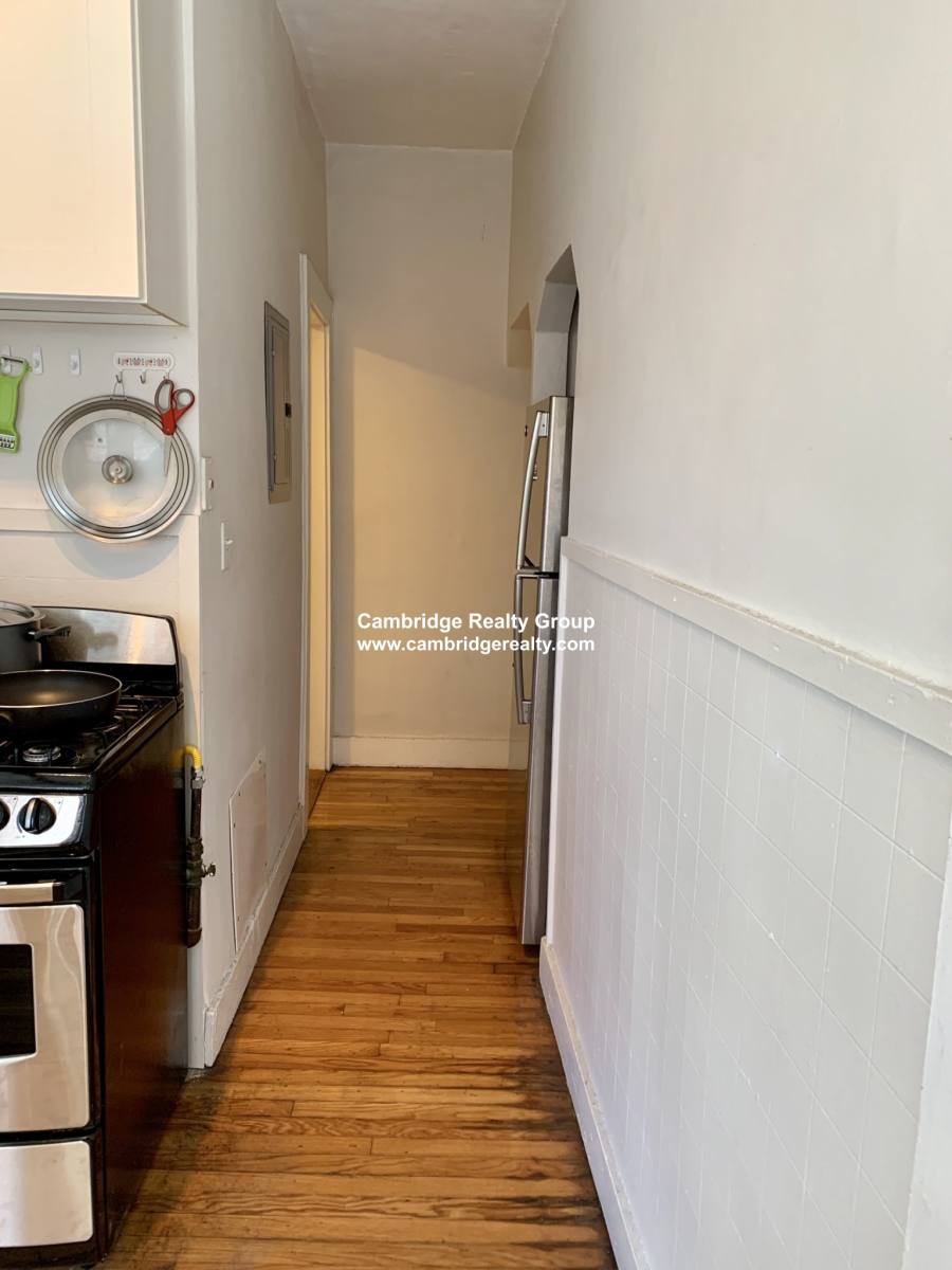 Apartment for rent at 110 Willow St #2, Cambridge, MA 02141