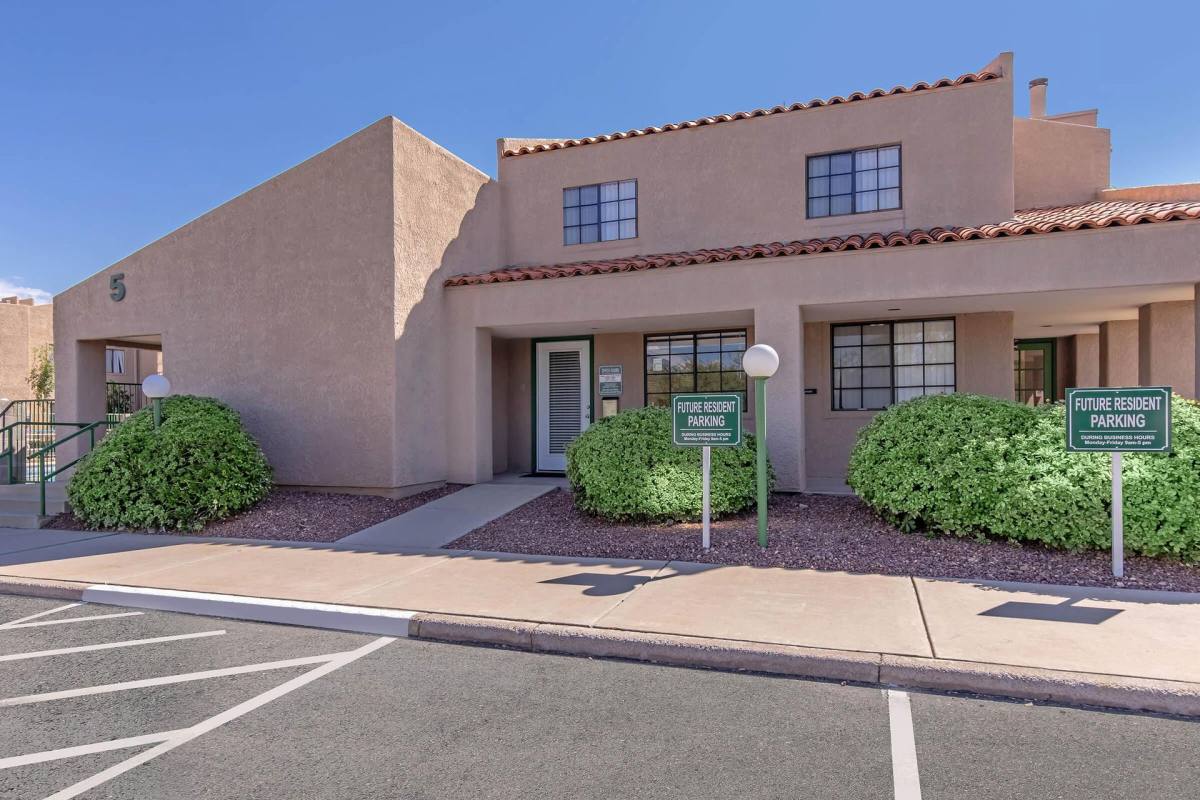 Apartment for rent at 725 S Tucson Blvd, Tucson, AZ 85716