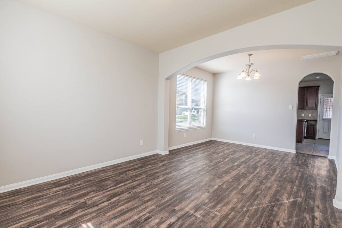 House for rent at 24726 Colonial Elm Dr, Katy, TX 77493