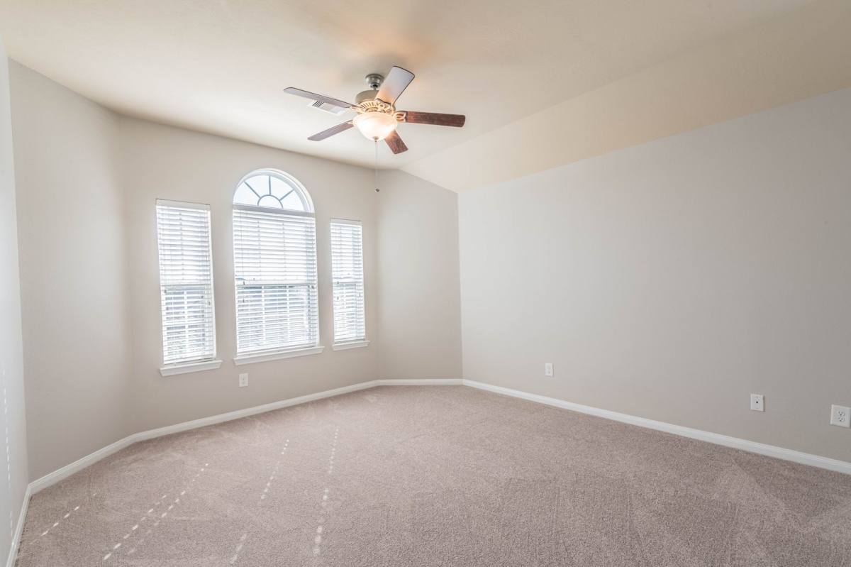 House for rent at 24726 Colonial Elm Dr, Katy, TX 77493