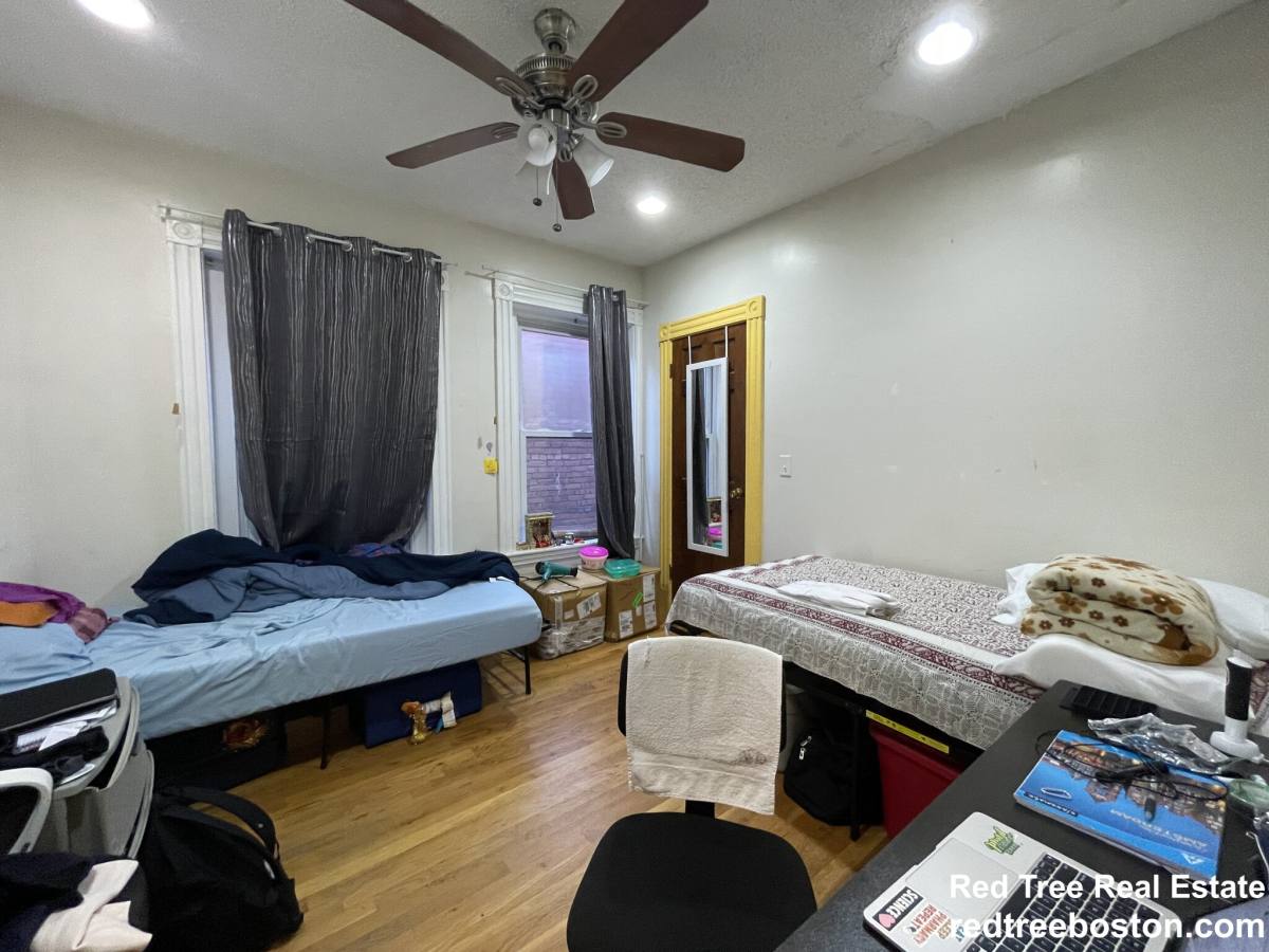 House for rent at 127 Cedar St #3, Roxbury, MA 02119