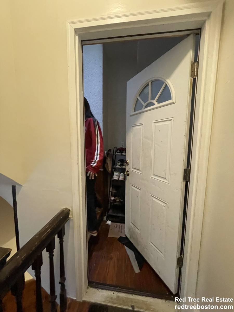 House for rent at 127 Cedar St #3, Roxbury, MA 02119