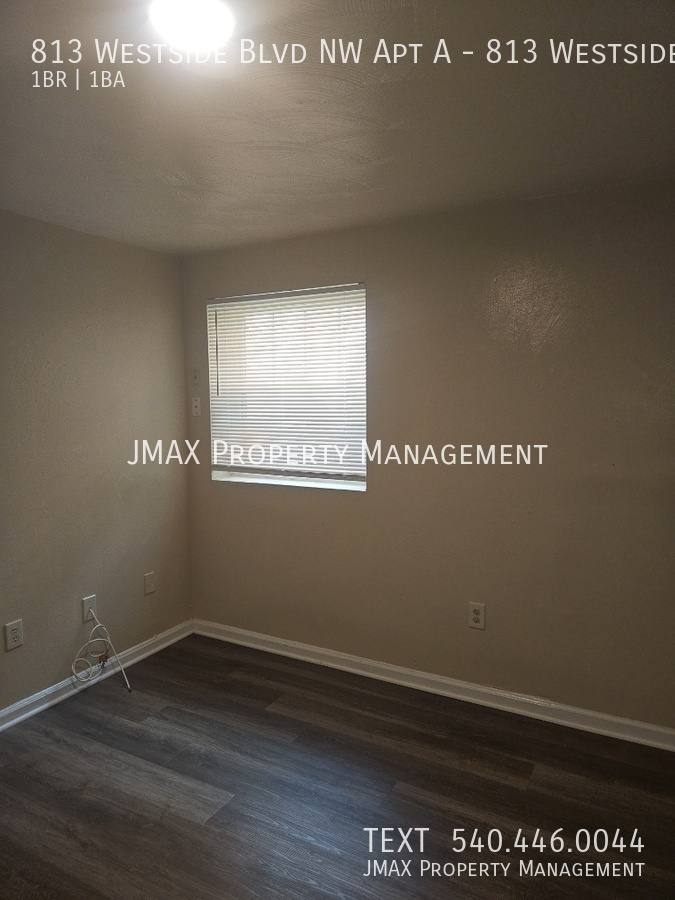 Apartment for rent at 813 Westside Blvd NW #A, Roanoke, VA 24017