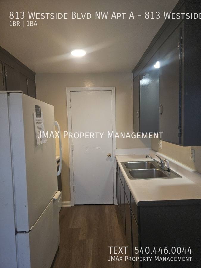 Apartment for rent at 813 Westside Blvd NW #A, Roanoke, VA 24017