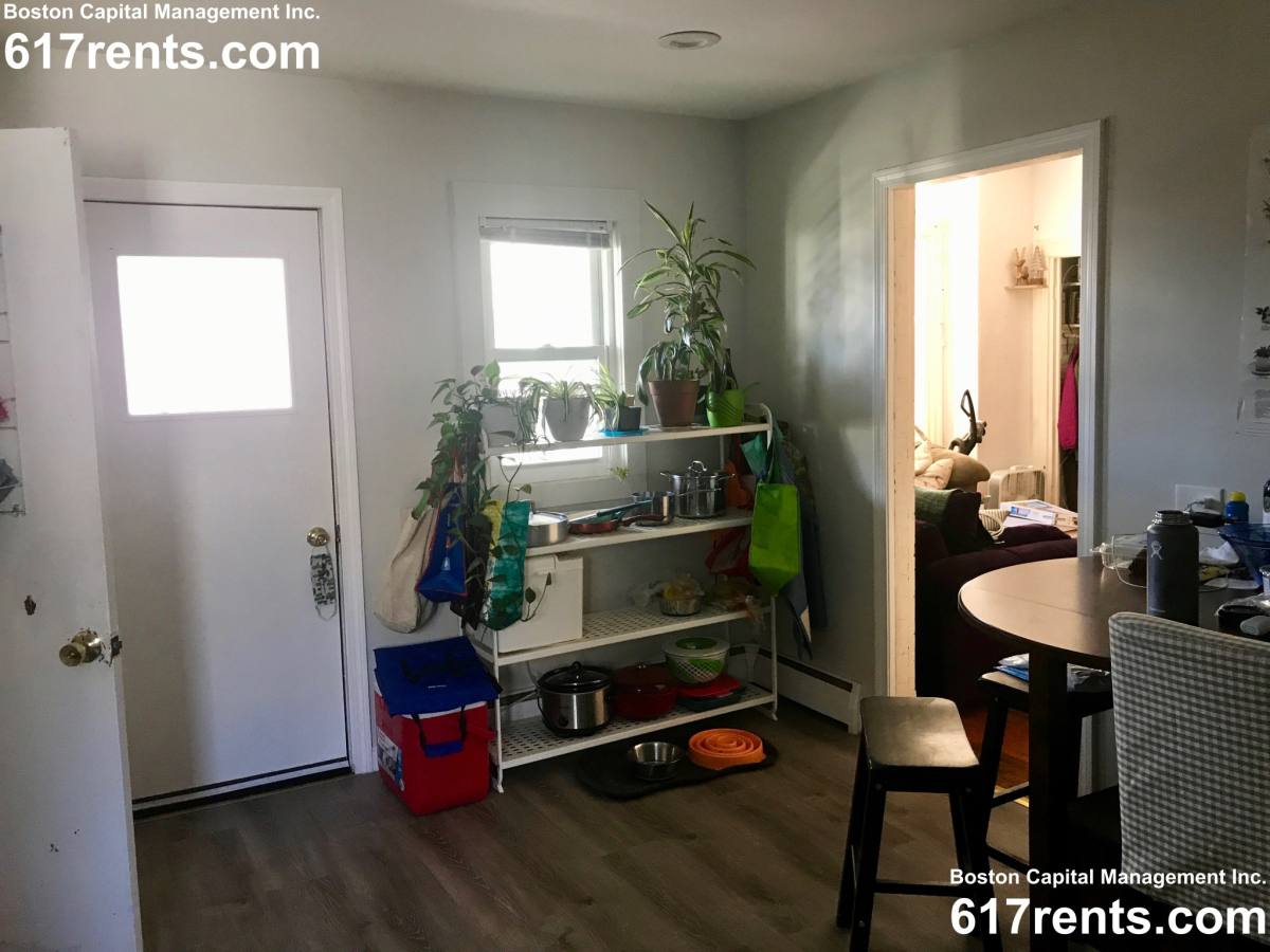House for rent at 7 Quincy St #2, Somerville, MA 02143