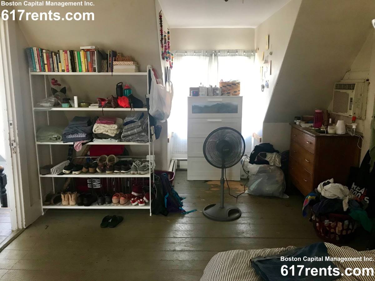 House for rent at 7 Quincy St #2, Somerville, MA 02143