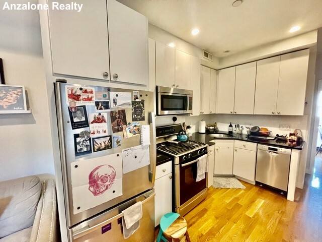 House for rent at 419 Hanover St #3, Boston, MA 02113