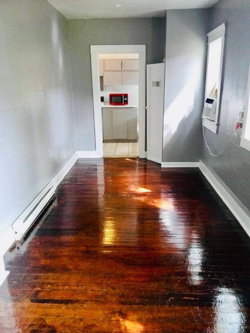Apartment for rent at 314 Cottrill Ave, Daytona Beach, FL 32114