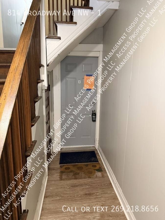 Apartment for rent at 814 Broadway Ave NW #1, Grand Rapids, MI 49504
