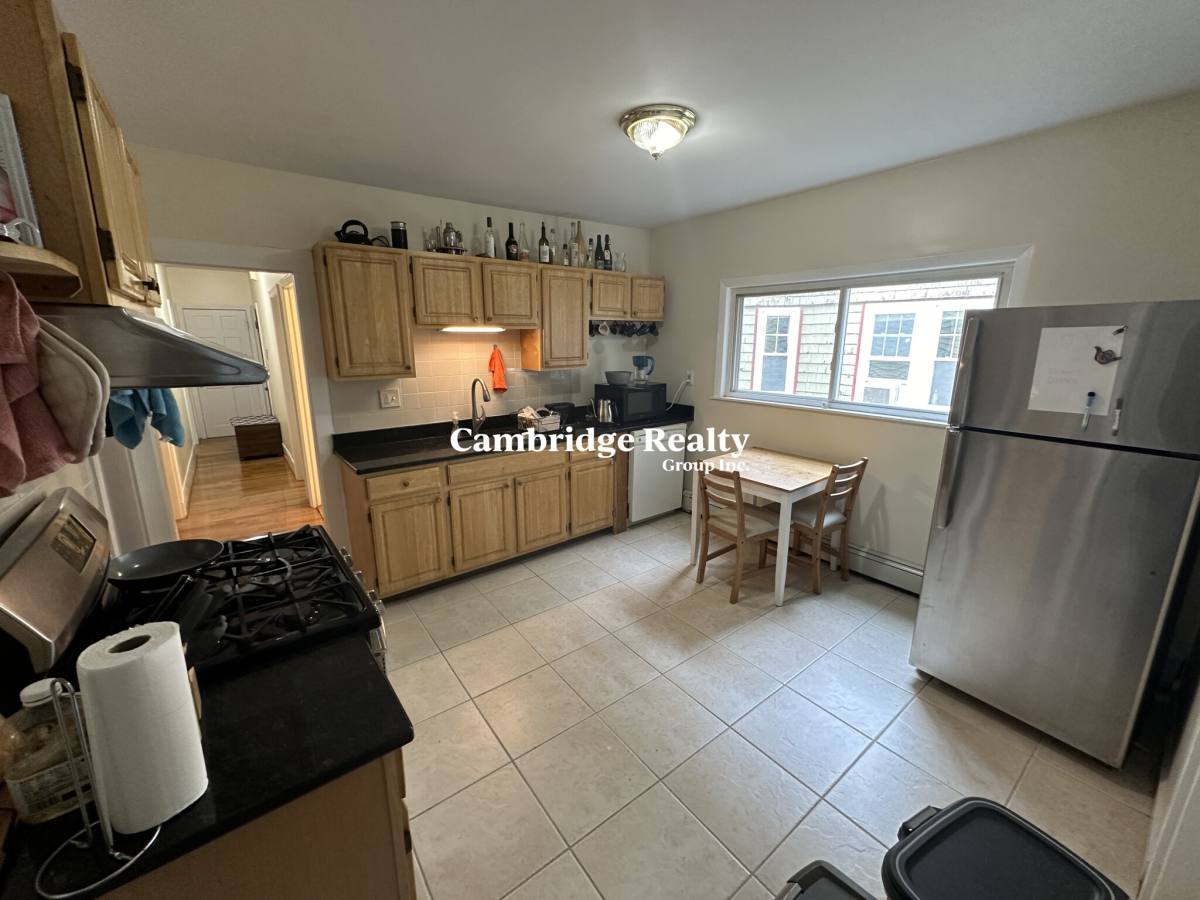 Apartment for rent at 11 Lewis St #2, Somerville, MA 02143