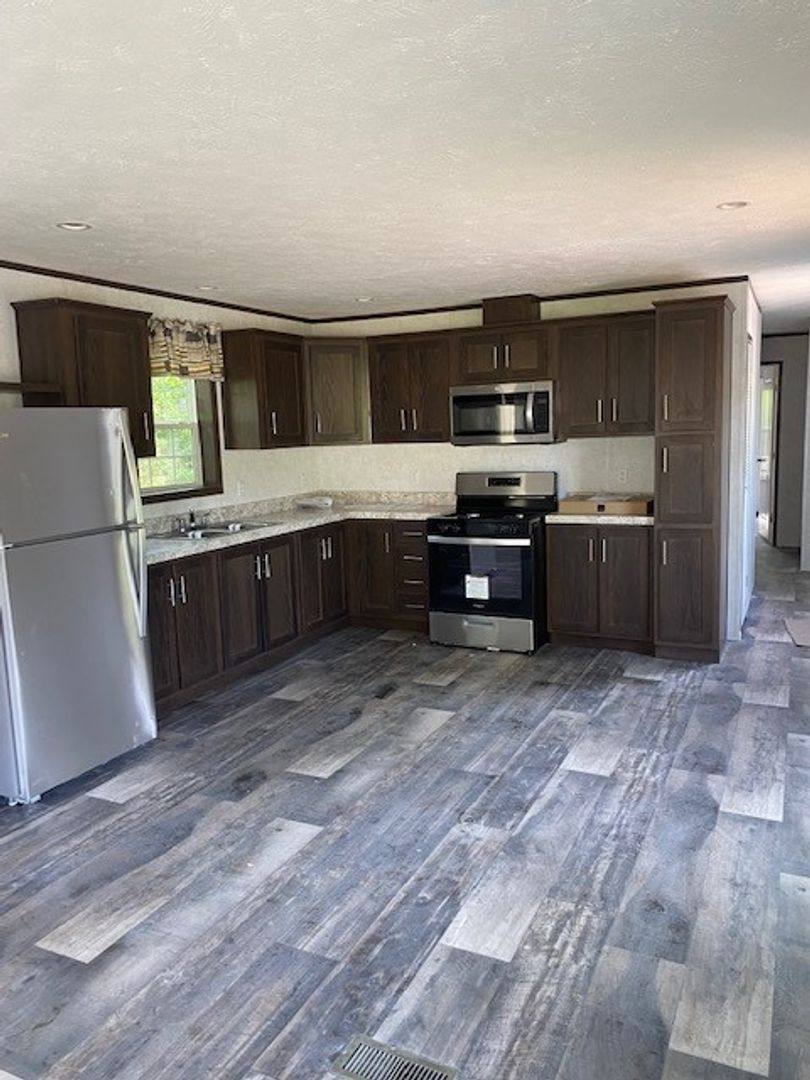 House for rent at 551 Lauschtown Rd #MOBILE Home 7, Denver, PA 17517